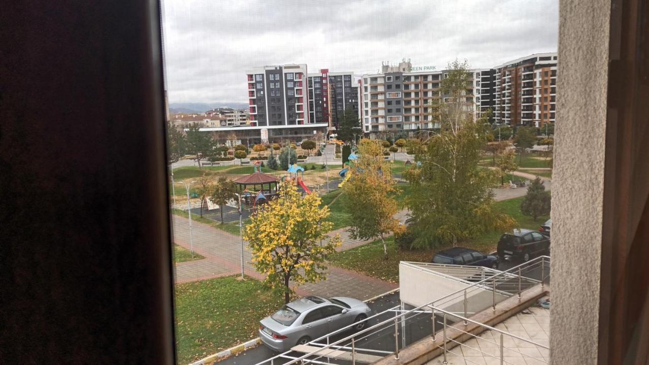 Стая За Гости Пентагона Kŭrdzhali Exterior foto